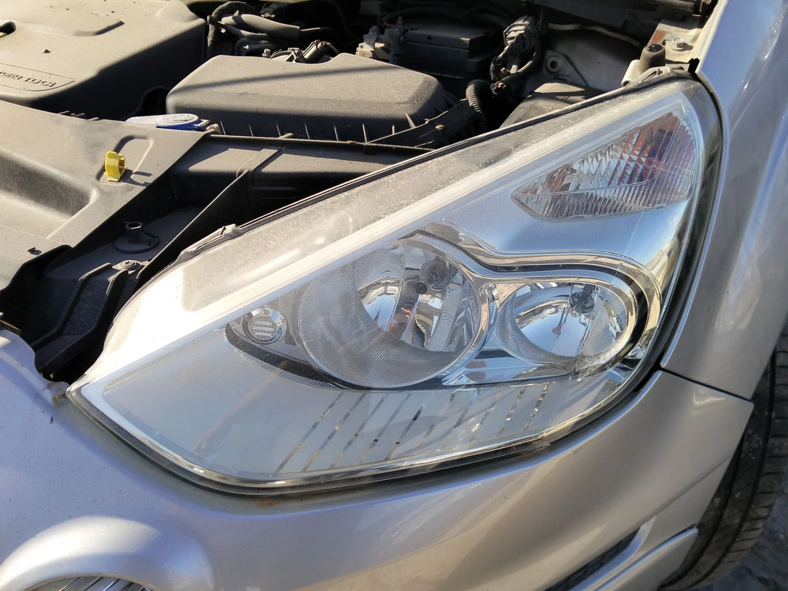 Foto de FARO IZQUIERDO FORD S-MAX (CA1) 2.0 TDCi CAT (131 CV / 96 KW) referencia 1EJ00925001
