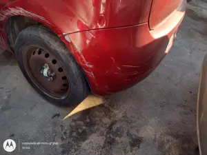 Foto de PASO RUEDA TRASERO IZQUIERDO FIAT GRANDE PUNTO (199) 1.4 CAT (78 CV / 57 KW)