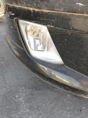 Foto de FARO ANTINIEBLA DERECHO PEUGEOT 407 1.6 HDi FAP CAT (9HZ / DV6TED4) (109 CV / 80 KW) referencia 620636