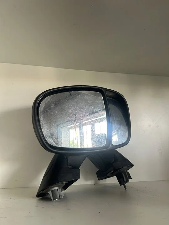 Foto de RETROVISOR DERECHO OPEL VIVARO FURGÓN/COMBI 2.0 16V CDTI (114 CV / 84 KW) referencia E2010022