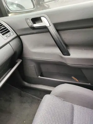 Foto de ELEVALUNAS DELANTERO DERECHO VOLKSWAGEN POLO IV (9N1) 1.4 16V (75 CV / 55 KW) referencia 6Q4837462J