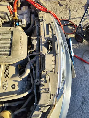Foto de PANEL FRONTAL KIA CARENS (RS) 2.0 Turbodiesel CAT (113 CV / 83 KW)