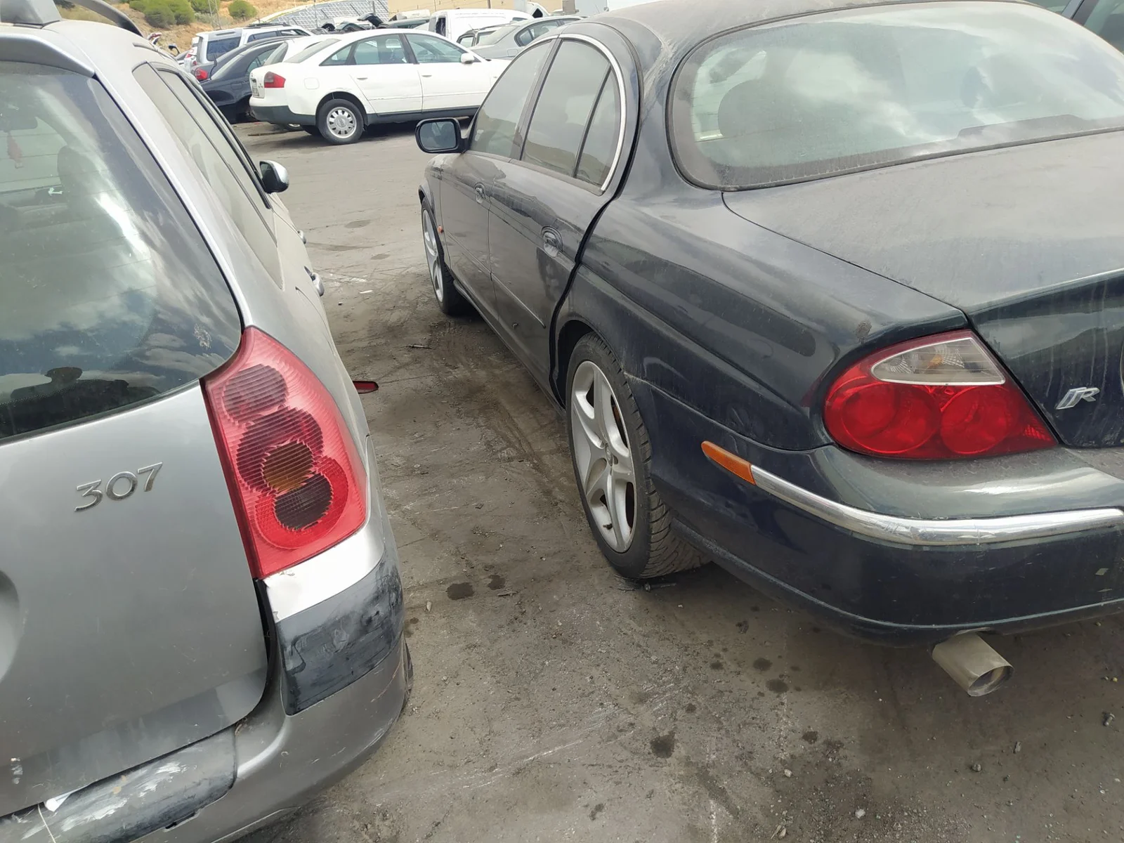 Foto de BARRA ESTABILIZADORA TRASERA JAGUAR S-TYPE (03.1999) 4.0 V8 32V CAT (276 CV / 203 KW)