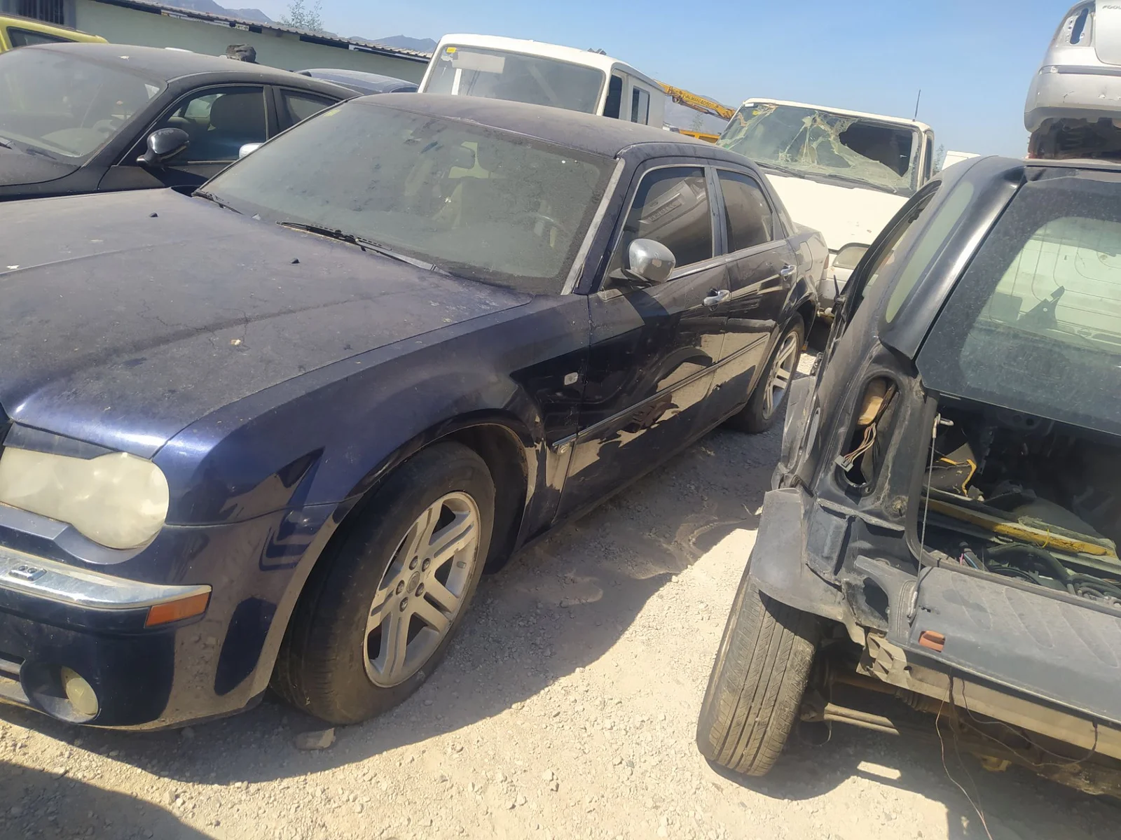 Foto de FARO IZQUIERDO CHRYSLER 300C (LE/LX) 3.0 CRD CAT (218 CV / 160 KW) referencia 57010761AA