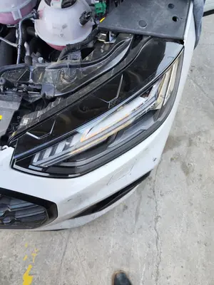 Foto de FARO IZQUIERDO AUDI Q5 FYG Híbrido 220 kW (2.0 Ltr. - 195 kW TFSI) (299 CV / 220 KW) referencia 80A941033A foto 3
