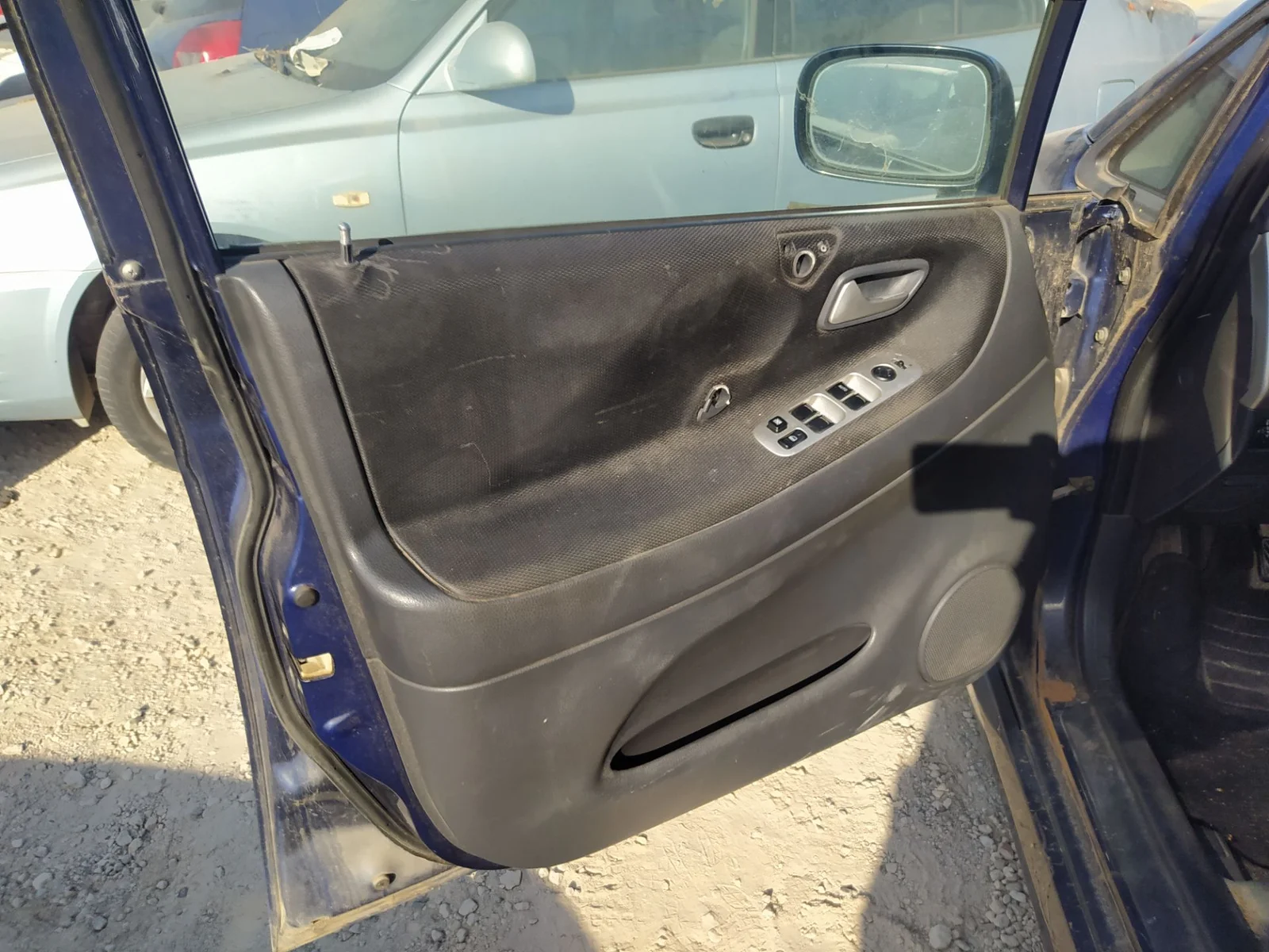 Foto de GUARNECIDO PUERTA DELANTERA IZQUIERDA SUZUKI LIANA (RH/ER) 1.4 16V DDiS Diesel CAT (90 CV / 66 KW) referencia 83720-54GA0-AGU