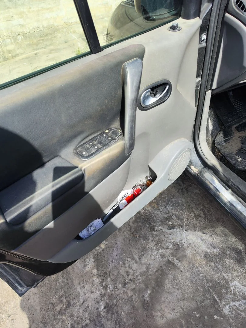 Foto de ELEVALUNAS DELANTERO IZQUIERDO RENAULT SCENIC II (JM) 1.9 dCi Diesel (120 CV / 88 KW) referencia 8200646841