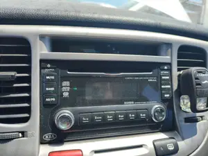 Foto de SISTEMA AUDIO / RADIO CD KIA RIO (JB) 1.5 CRDi (110 CV / 81 KW)