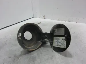 Foto de TAPA EXTERIOR COMBUSTIBLE VOLKSWAGEN GOLF IV BERLINA (1J1)(10.1997) 1.6 16V (105 CV / 77 KW) referencia 1J0010250K