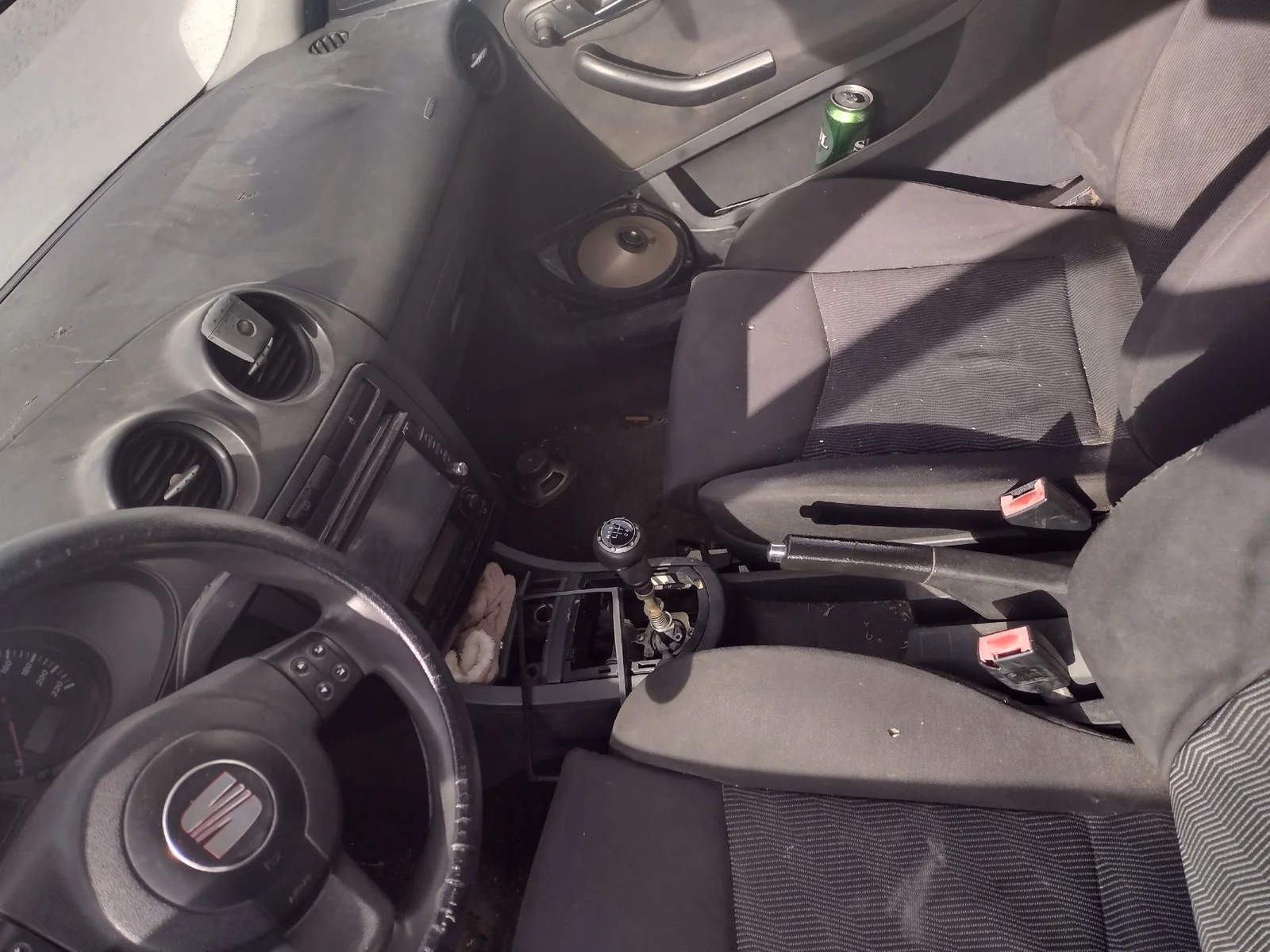 Foto de ENGANCHE CINTURON DELANTERO IZQUIERDO SEAT IBIZA (6L1) 1.9 TDI (101 CV / 74 KW)