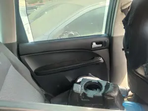 Foto de MANETA INTERIOR TRASERA IZQUIERDA FORD FOCUS C-MAX (CAP)(2003) 1.6 TDCi CAT (90 CV / 66 KW) referencia 1470113