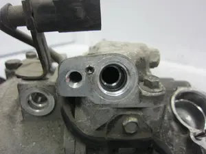 Foto de COMPRESOR AIRE ACONDICIONADO SEAT IBIZA (6L1) 1.9 TDI (101 CV / 74 KW) referencia 6Q0820808G foto 8