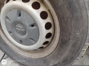 Foto de RUEDA DE REPUESTO VOLKSWAGEN CRAFTER FURGÓN (2E) 2.5 TDI DPF (109 CV / 80 KW)
