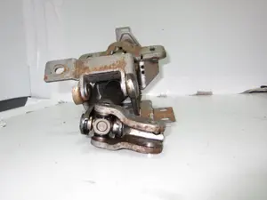 Foto de COLUMNA DIRECCION NISSAN PRIMERA BERLINA (P12) 1.9 16V Turbodiesel CAT (120 CV / 88 KW) foto 1