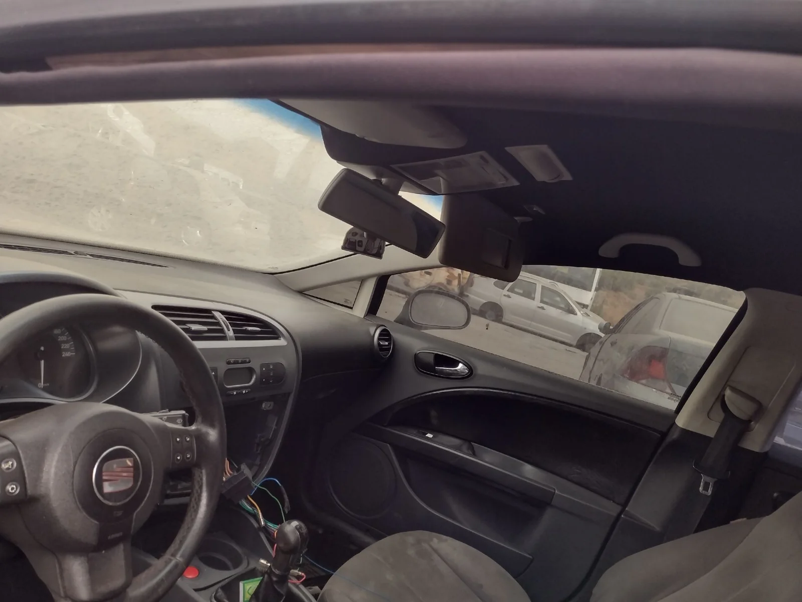 Foto de LUZ INTERIOR SEAT LEON (1P1) 2.0 TDI (140 CV / 103 KW) referencia 5P0947106E FKZ