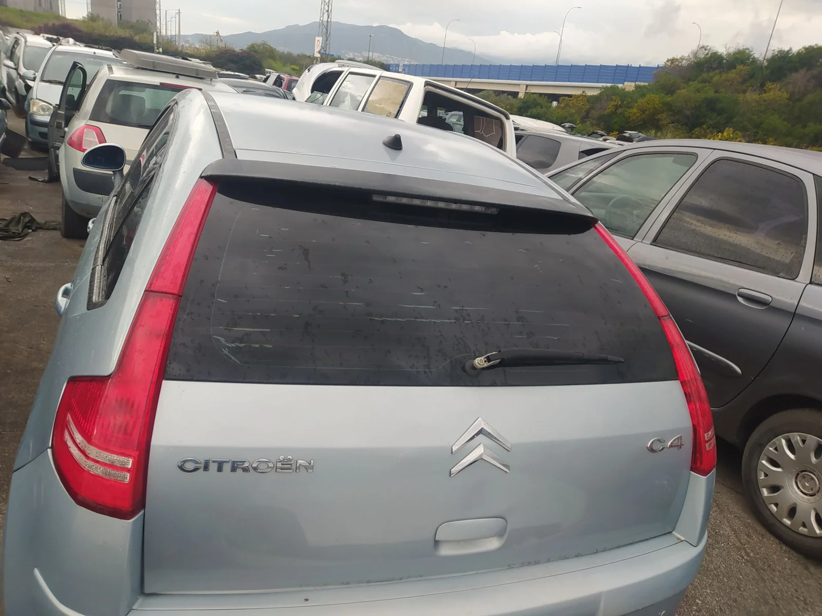 Foto de BRAZO LIMPIA TRASERO CITROEN C4 BERLINA 1.6 16V CAT (NFU / TU5JP4) (109 CV / 80 KW) referencia 6429X8