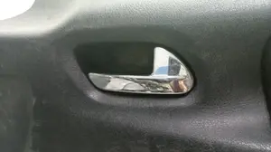 Foto de MANETA INTERIOR DELANTERA DERECHA PEUGEOT 207 1.6 HDi FAP CAT (9HZ / DV6TED4) (109 CV / 80 KW) referencia 303965
