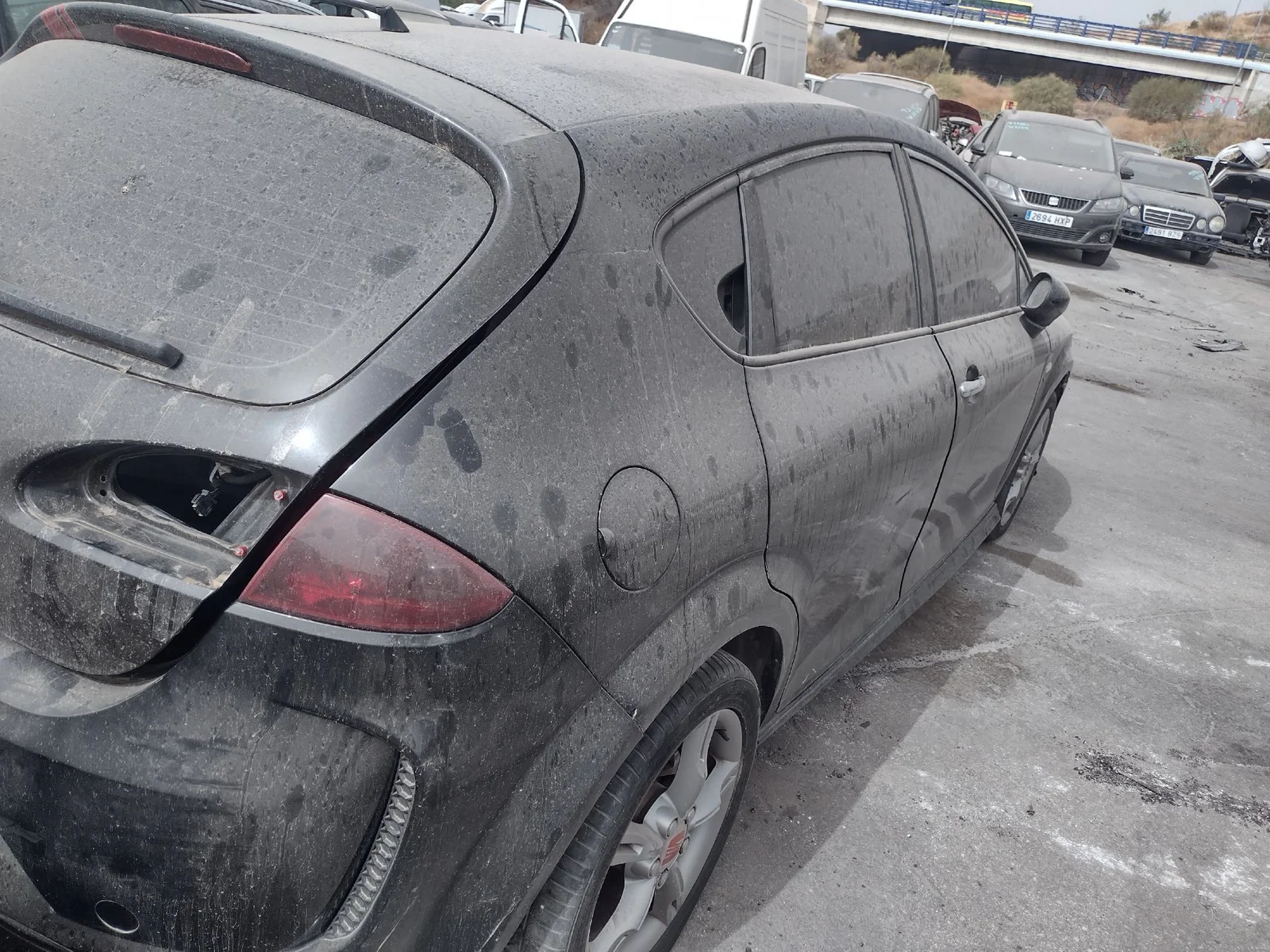 Foto de TAPA EXTERIOR COMBUSTIBLE SEAT LEON (1P1) 2.0 TDI (140 CV / 103 KW) referencia 1P0809905B FKZ