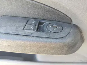 Foto de MANDO ELEVALUNAS DELANTERO IZQUIERDO FORD FOCUS II '0 II (1.6 (90 CV / 66 KW) diesel) referencia 7M5T14529BA foto 1