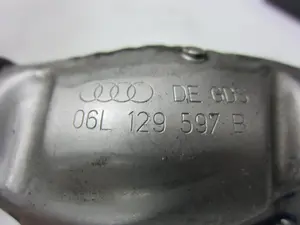 Foto de NO IDENTIFICADO PORSCHE MACAN (95BA) referencia 06L129597B foto 2