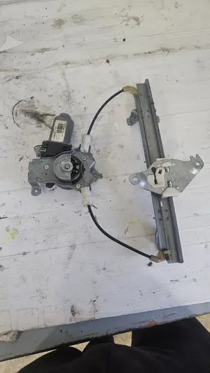 Foto de ELEVALUNAS TRASERO DERECHO NISSAN QASHQAI (J10) 2.0 16V CAT (141 CV / 104 KW) referencia 1197660 foto 3