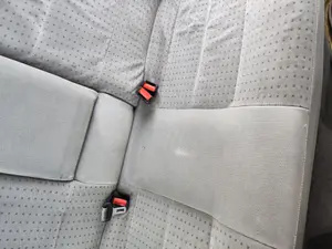 Foto de ENGANCHE CINTURON TRASERO CENTRAL VOLKSWAGEN PASSAT BERLINA (3B2) 1.9 TDI (116 CV / 85 KW)