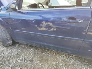 Foto de PUERTA DELANTERA IZQUIERDA FORD FOCUS CABRIO (CA5) 2.0 TDCi CAT (136 CV / 100 KW) referencia 1708682