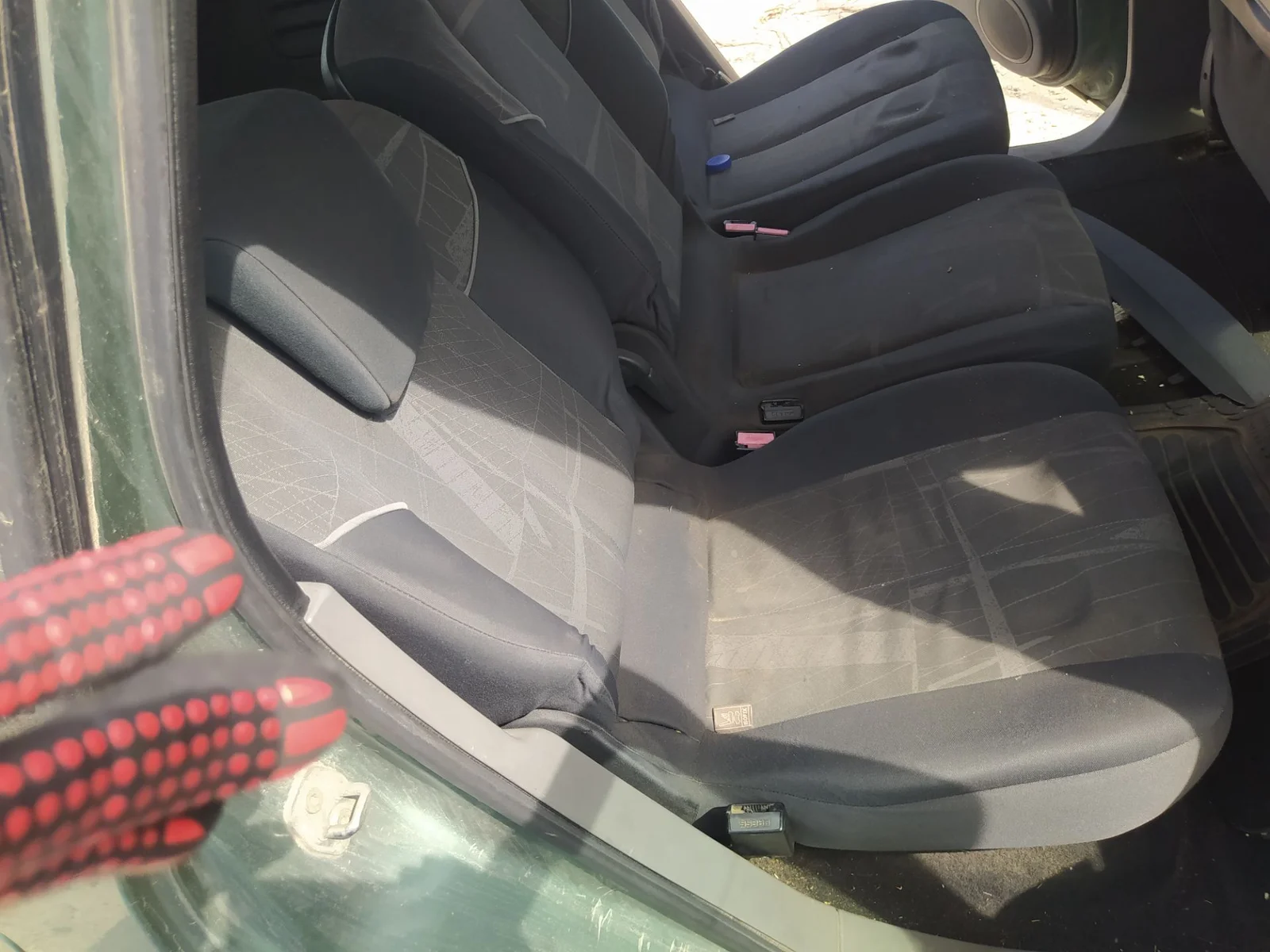 Foto de ASIENTOS TRASERO IZQUIERDO RENAULT SCENIC II (JM) 1.5 dCi Diesel (101 CV / 74 KW) referencia 7701055925