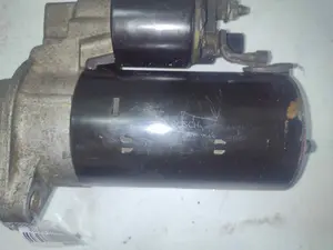 Foto de MOTOR ARRANQUE SEAT IBIZA (6L1) 1.9 TDI (101 CV / 74 KW) referencia 0001125042 foto 4