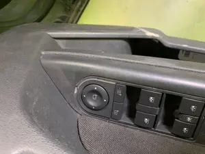 Foto de MANDO RETROVISOR OPEL ASTRA H CARAVAN 1.9 16V CDTI CAT (Z 19 DTH / LRD) (150 CV / 110 KW)
