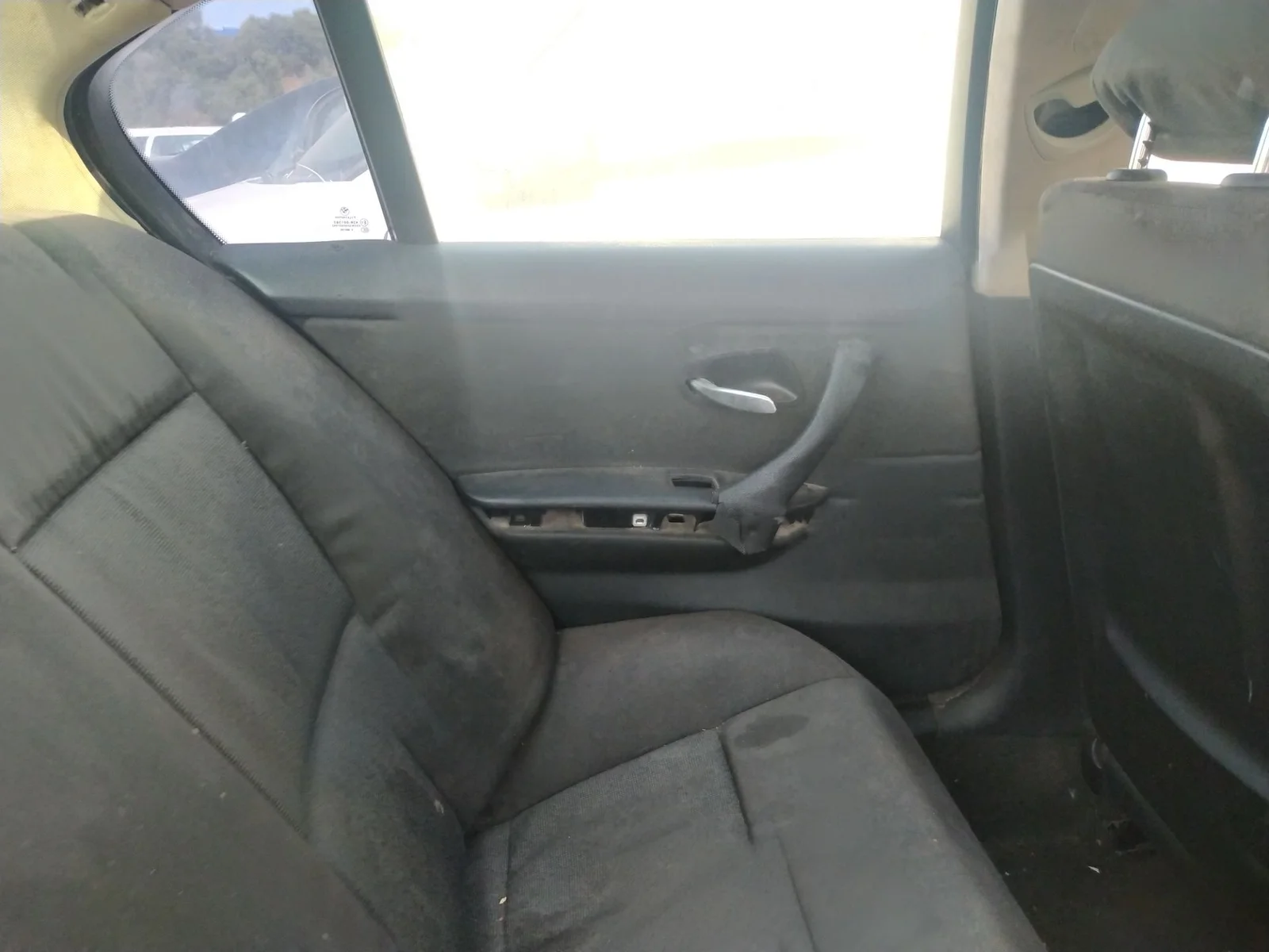 Foto de MANETA INTERIOR TRASERA IZQUIERDA BMW SERIE 3 BERLINA (E90) 2.0 16V Diesel (163 CV / 120 KW) referencia 51417144545