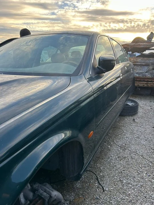 Foto de PUERTA DELANTERA IZQUIERDA JAGUAR S-TYPE (03.1999) 3.0 V6 24V CAT (238 CV / 175 KW) referencia XR8 45424