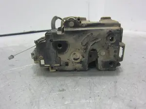 Foto de CERRADURA PUERTA DELANTERA DERECHA SEAT IBIZA (6L1) 1.4 TDI CAT (BNM) (69 CV / 51 KW) referencia 3B1837016BQ