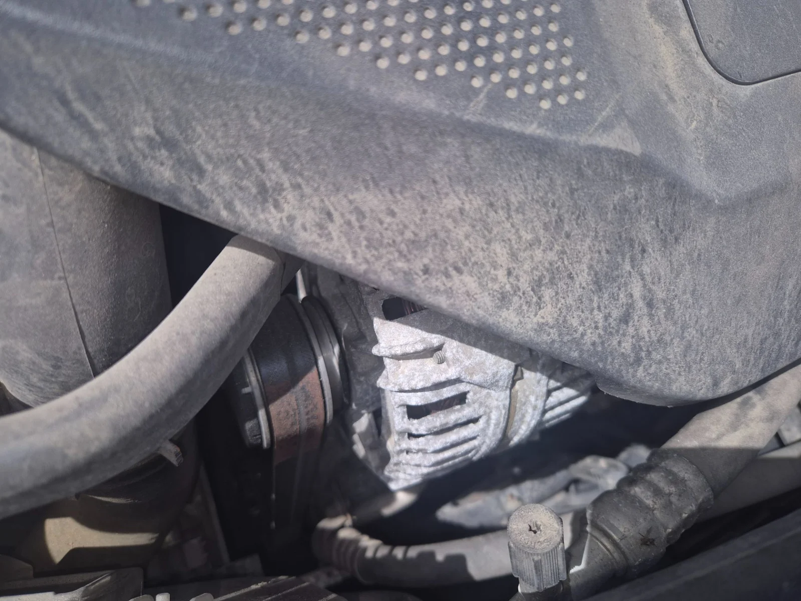 Foto de ALTERNADOR SKODA FABIA COMBI (6Y5) 1.9 TDI (101 CV / 74 KW) referencia 038903018P