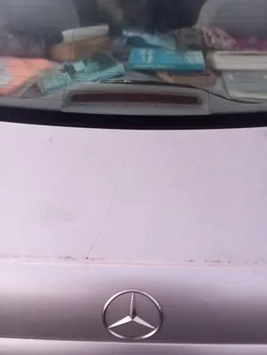 Foto de LUZ CENTRAL DE FRENO MERCEDES-BENZ CLK (BM 208) COUPE 2.0 Compresor CAT (163 CV / 120 KW)