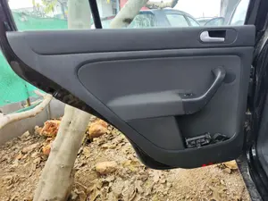 Foto de GUARNECIDO PUERTA TRASERA IZQUIERDA VOLKSWAGEN GOLF PLUS V (5M1) 1.9 TDI (105 CV / 77 KW) referencia 5M0867211BBFKZ