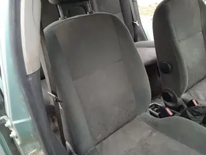 Foto de CINTURON SEGURIDAD DELANTERO DERECHO FORD FOCUS FAMILIAR (CAK) 1.8 TDDI Turbodiesel CAT (90 CV / 66 KW)