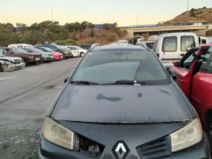 Foto de TORPEDO RENAULT MEGANE II GRANDTOUR 1.9 dCi Diesel FAP (131 CV / 96 KW) referencia 8200097006