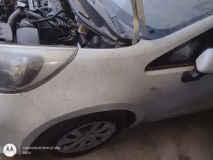 Foto de ALETA DELANTERA IZQUIERDA KIA RIO (UB) 1.2 CAT (86 CV / 63 KW) referencia 663111W100