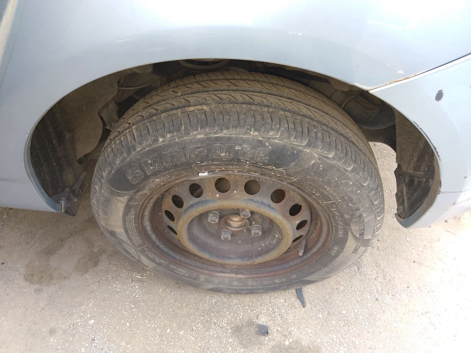 Foto de LLANTA TOYOTA COROLLA (E12) 1.4 16V CAT (97 CV / 71 KW) referencia 4261102410
