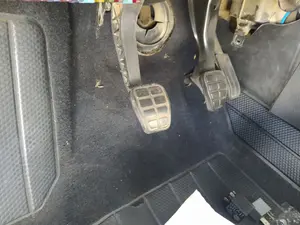 Foto de PEDAL ACELERADOR VOLKSWAGEN GOLF III (1H1)(11.1991) 1.6  (75 CV / 55 KW)
