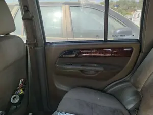 Foto de CERRADURA PUERTA TRASERA DERECHA SSANGYONG MUSSO 2.9 Turbodiesel CAT (120 CV / 88 KW)
