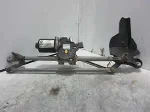 Foto de MOTOR LIMPIA DELANTERO BMW SERIE 4 COUPE (F32) referencia W000026098