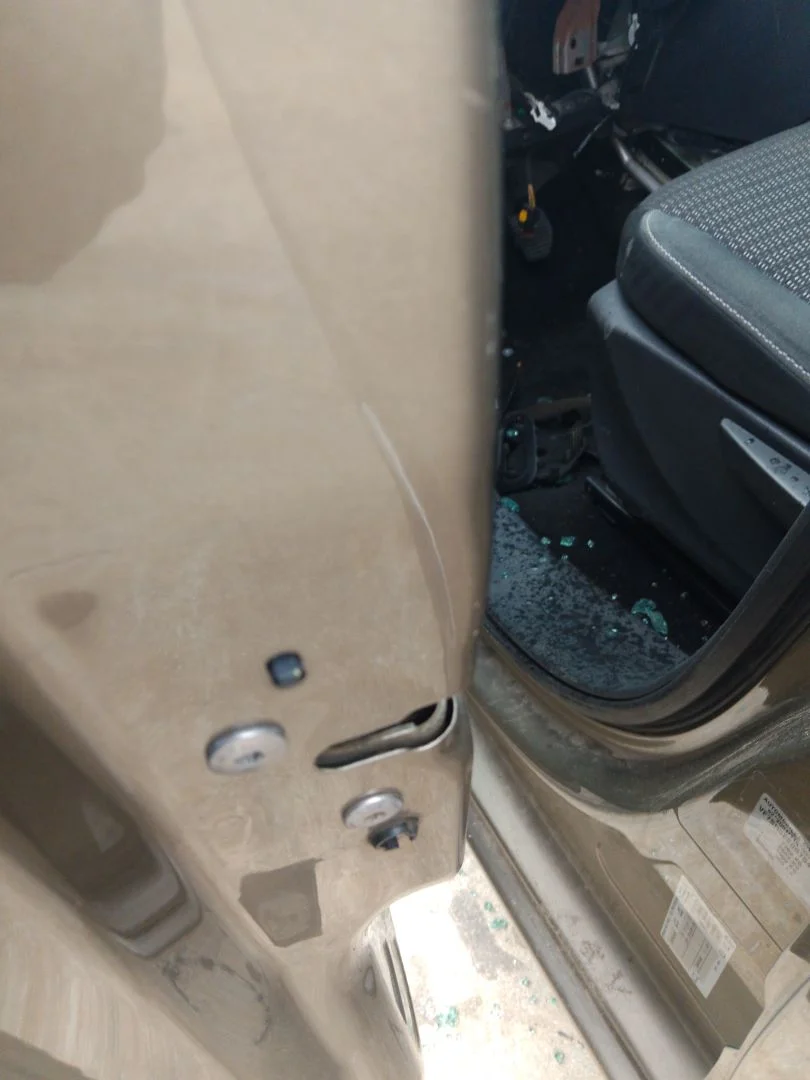 Foto de CERRADURA PUERTA DELANTERA IZQUIERDA CITROEN C3 PICASSO 1.6 16V (120 CV / 88 KW) referencia 9135FR