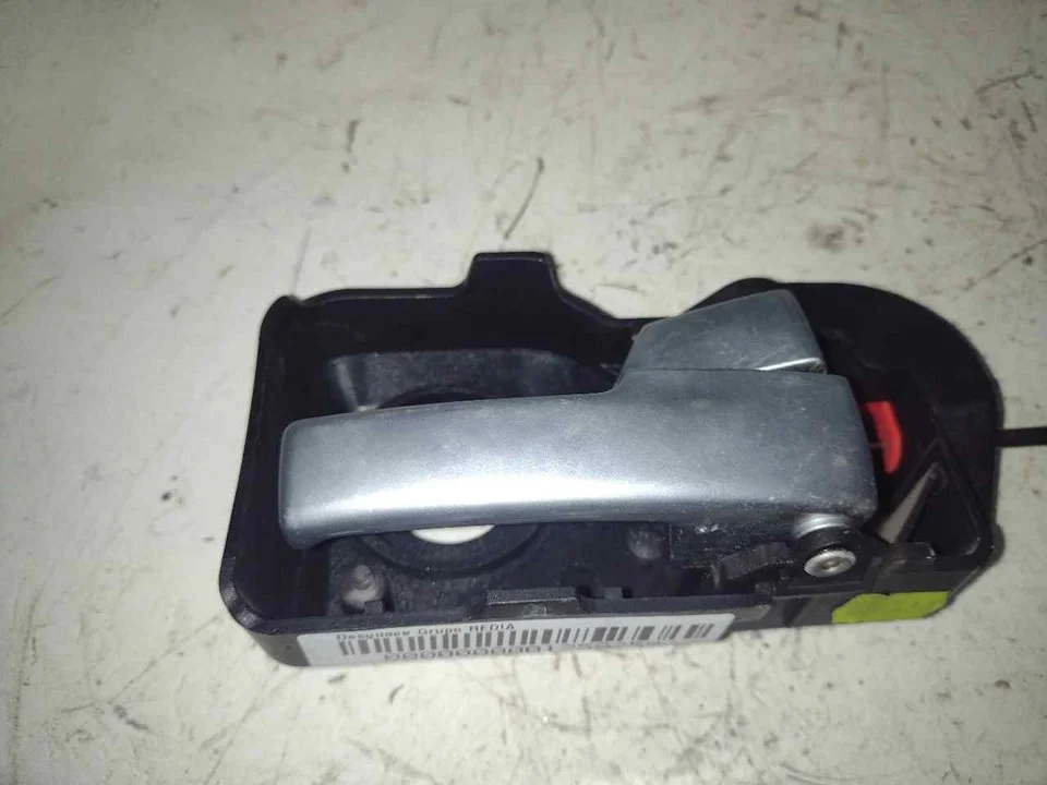 Foto de MANETA INTERIOR DELANTERA DERECHA FORD MONDEO TURNIER (GE) 2.0 TDCi CAT (131 CV / 96 KW) referencia 1S71F22600
