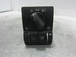 Foto de MANDO MULTIFUNCION SUZUKI IGNIS (RM/MH) 1.3 DDiS Diesel CAT (69 CV / 51 KW) referencia 09180775