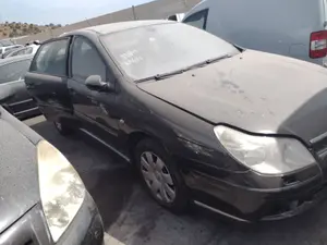 Foto de FARO ANTINIEBLA DERECHO CITROEN C5 BERLINA 1.6 HDi CAT (9HY / DV6TED4) (109 CV / 80 KW) referencia 6206E1
