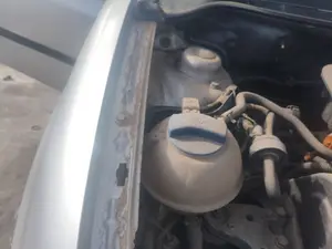 Foto de DEPOSITO EXPANSION SEAT IBIZA (6L1) 1.4 16V (75 CV / 55 KW) referencia 6Q0121407D