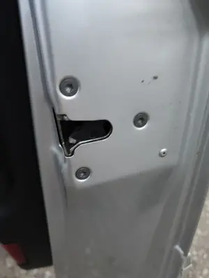 Foto de CERRADURA PUERTA DELANTERA DERECHA CITROEN C8 2.0 HDi CAT (RHK / DW10UTED4) (120 CV / 88 KW) referencia 9136L8