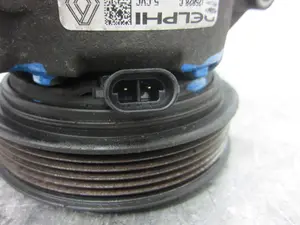 Foto de COMPRESOR AIRE ACONDICIONADO RENAULT MEGANE II CLASSIC BERLINA referencia 8200470242 foto 2